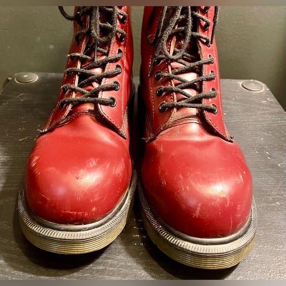 DR. MARTEN’S 1490 CHERRY RED LEATHER MID CALF 10 HOLE BOOTS 7 GRUNGE - Picture 8 of 8